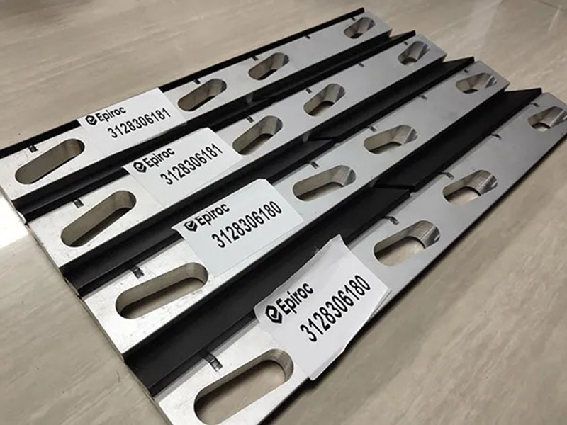 Atlas-Copco-Epiroc-Drilling-Rig-Machine-T35-Air-Compressor 2